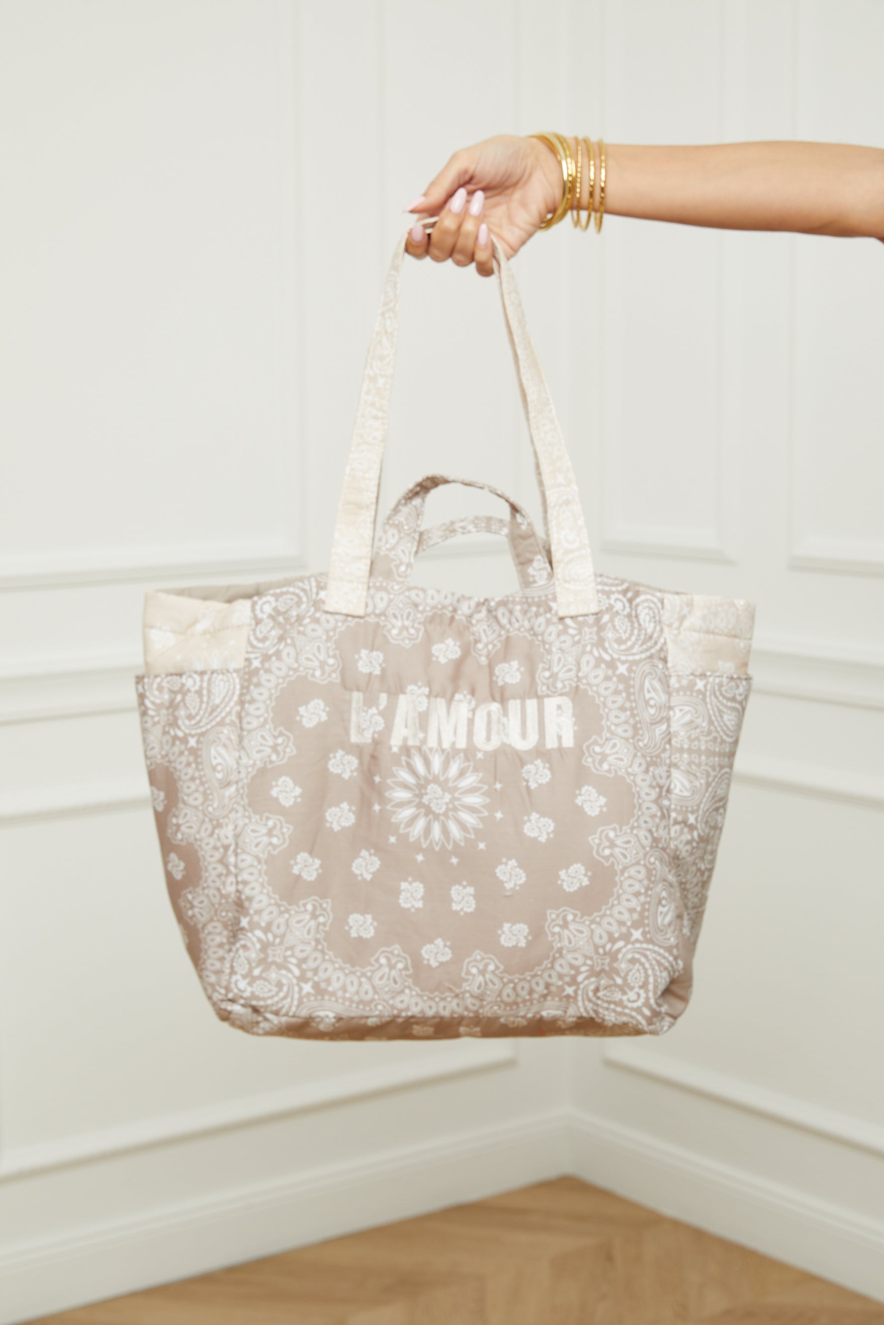 L’amour maxi beige