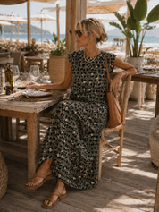 Robe Jul kaki